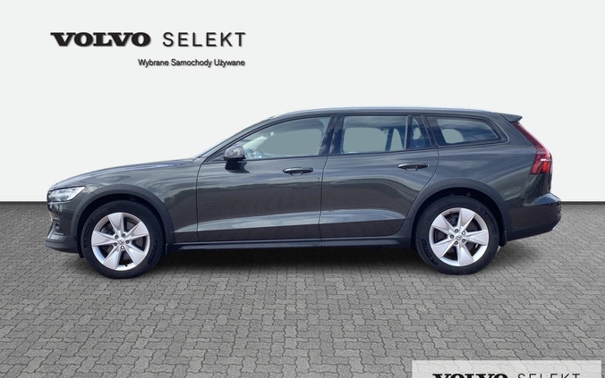 Volvo V60 Cross Country cena 179900 przebieg: 59330, rok produkcji 2021 z Jastrowie małe 379